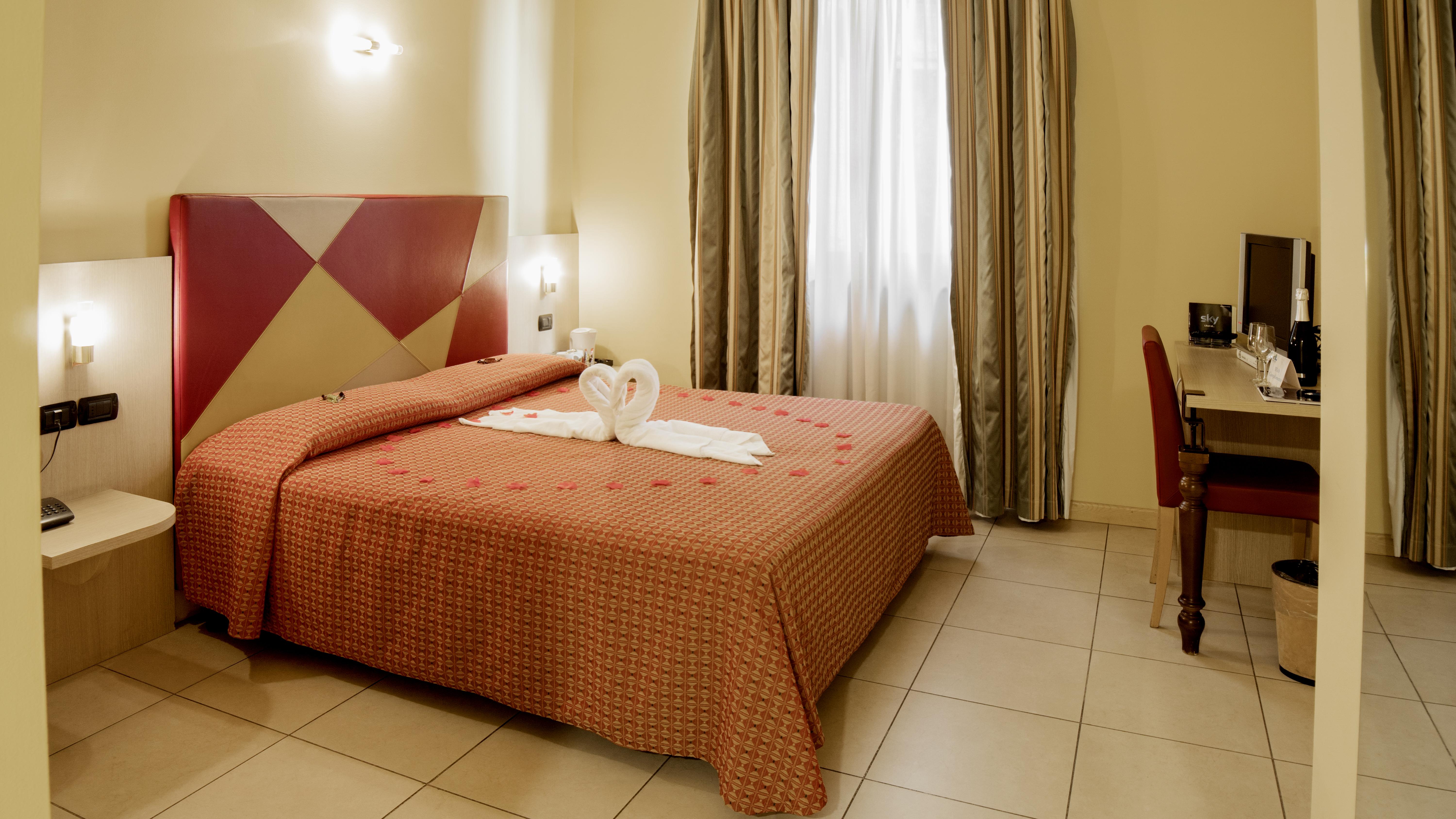 Hotel Lovere Resort & Spa Esterno foto