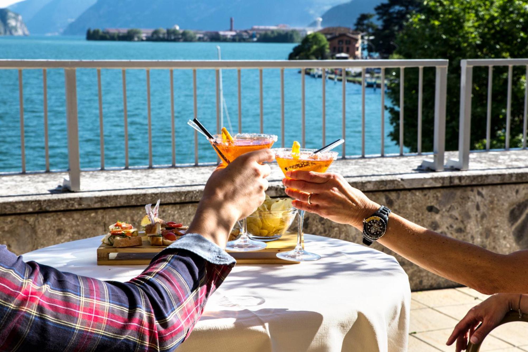 Hotel Lovere Resort & Spa Esterno foto
