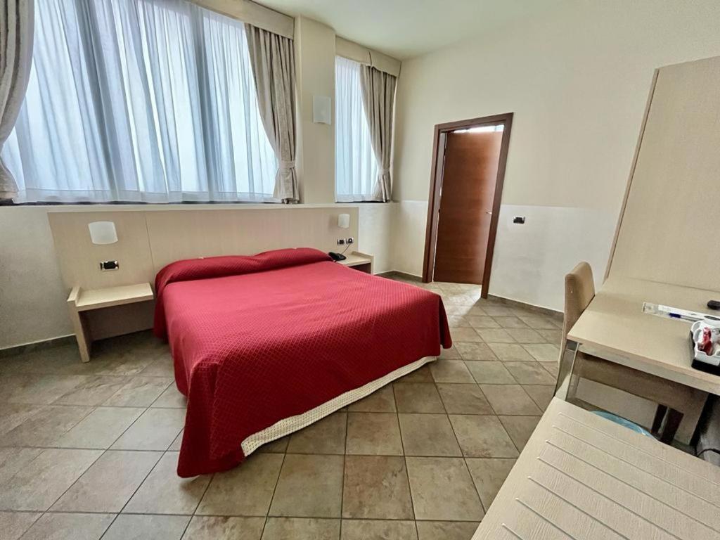 Hotel Lovere Resort & Spa Esterno foto