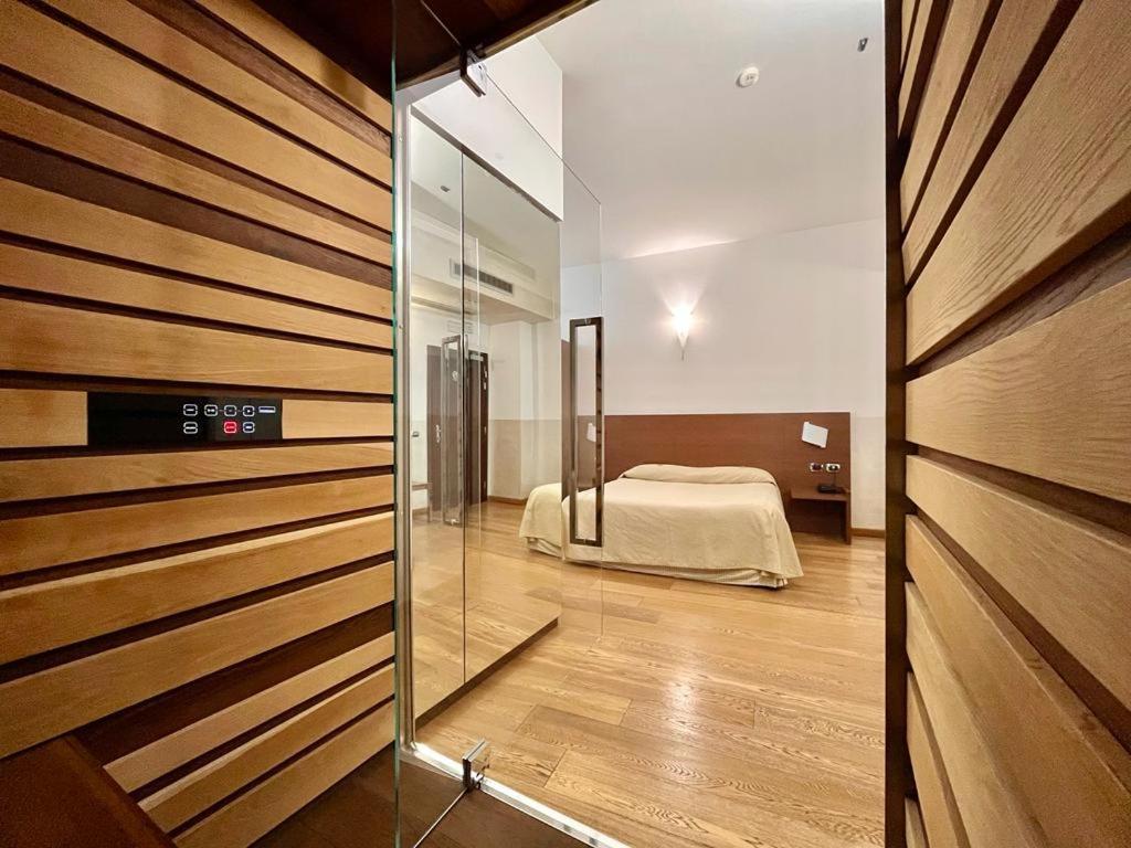 Hotel Lovere Resort & Spa Esterno foto