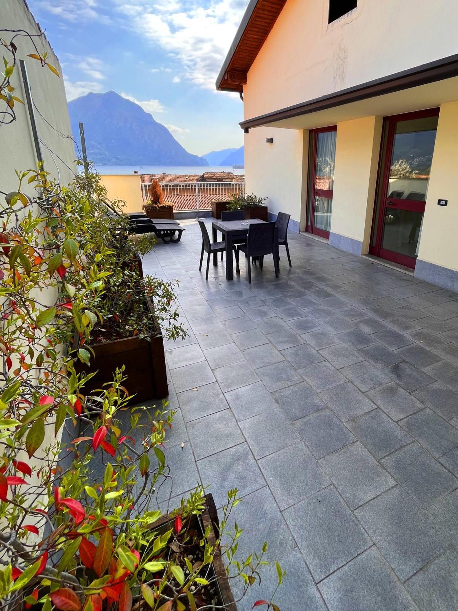 Hotel Lovere Resort & Spa Esterno foto