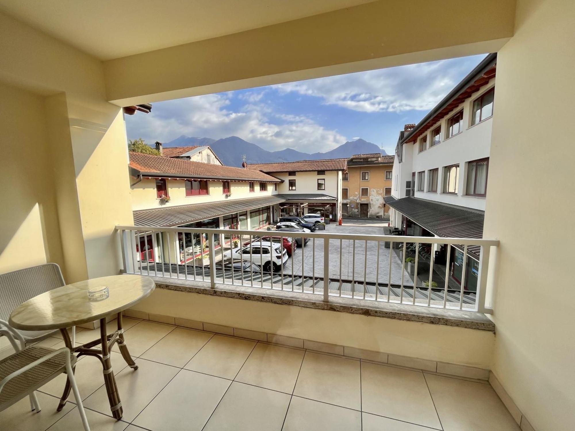 Hotel Lovere Resort & Spa Esterno foto